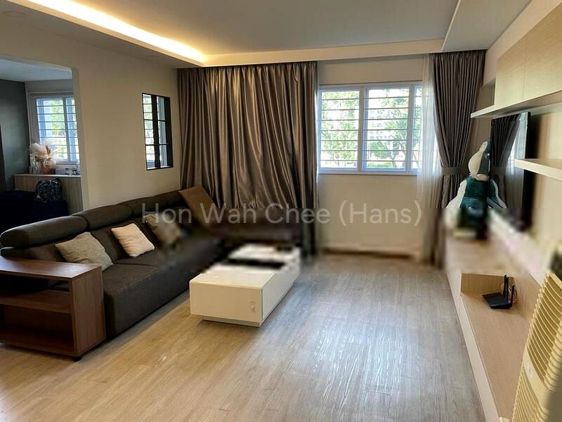 5 Room (5A) HDB for Rent in  135 Simei Street 1 - Image 1